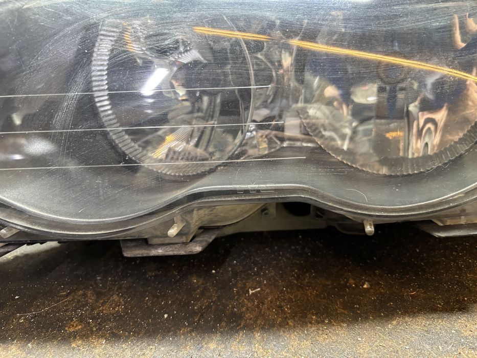 Передняя фара BMW e46