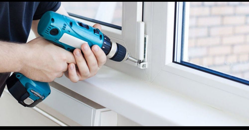 Ремонт пластиковых окон. Замена фурнитуры.