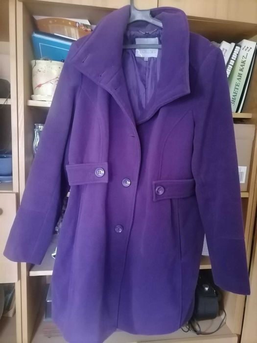 Дамско вталено, елегантно, лилаво, палто, средна дължина