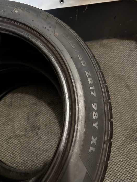 225 50 ZR17 98Y XL - GT Radial Champiro HPY Oferta