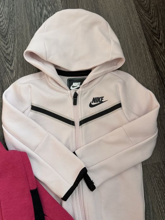 Nike Tech Fleece