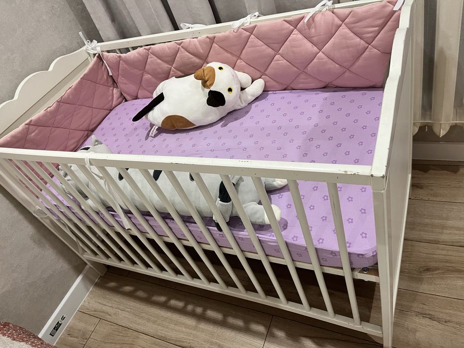 Детская кроватка