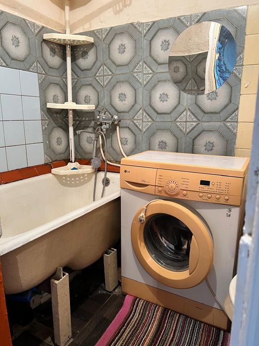 Сдам квартиру на длительный срок .