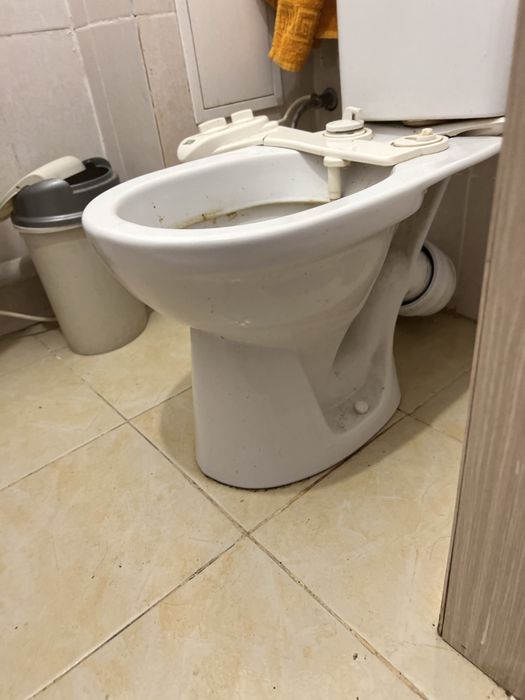 Раковина, унитаз б/у