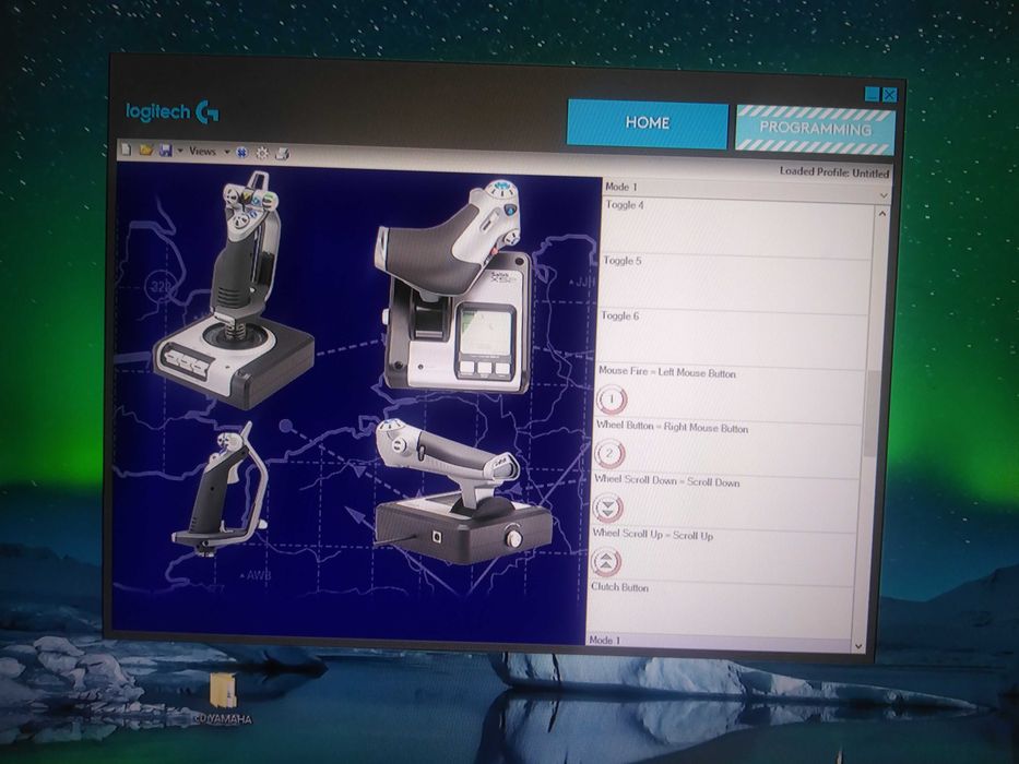 Controller simulatoare de zbor - mansa - Logitech  Saitek X 52, cu USB