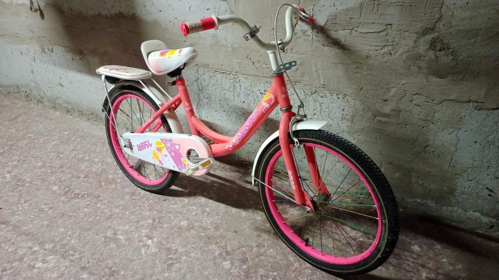 Продам велосипед для девочек