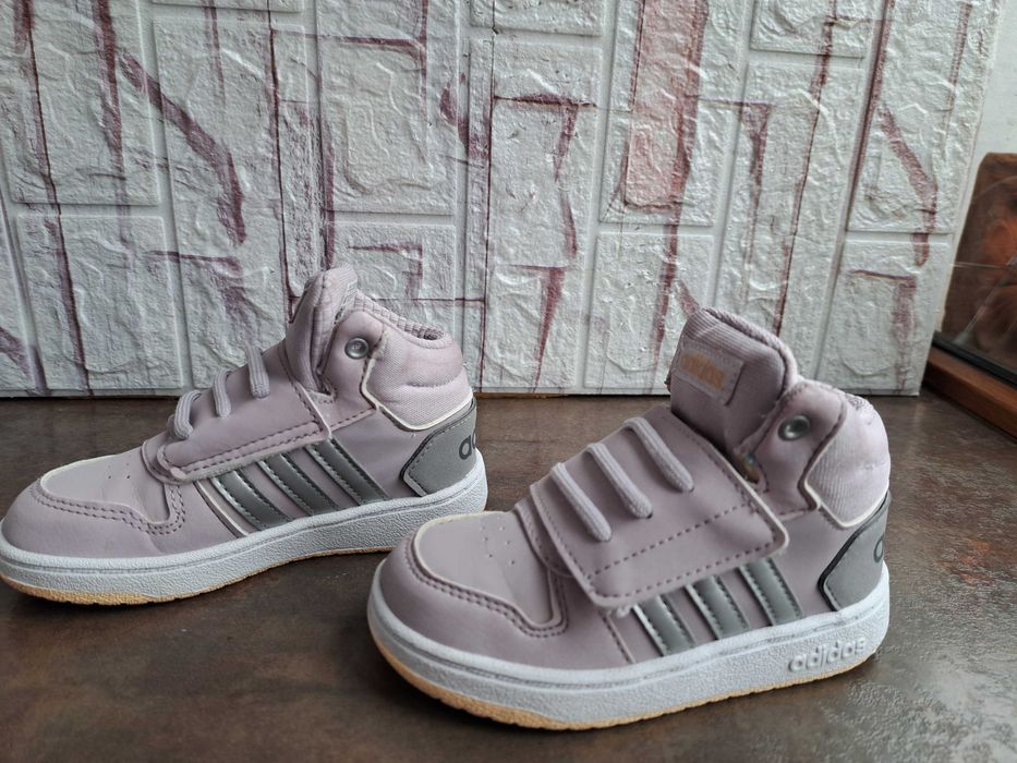 детски маратонки,кецове,спортни обувки,Adidas,ном 24,за момиче адидас