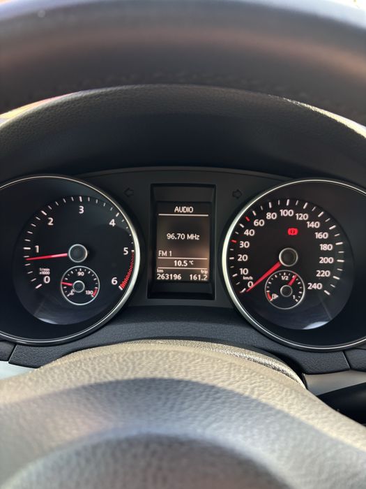 Фолксваген Голф6-2.0 TDI-140кс.