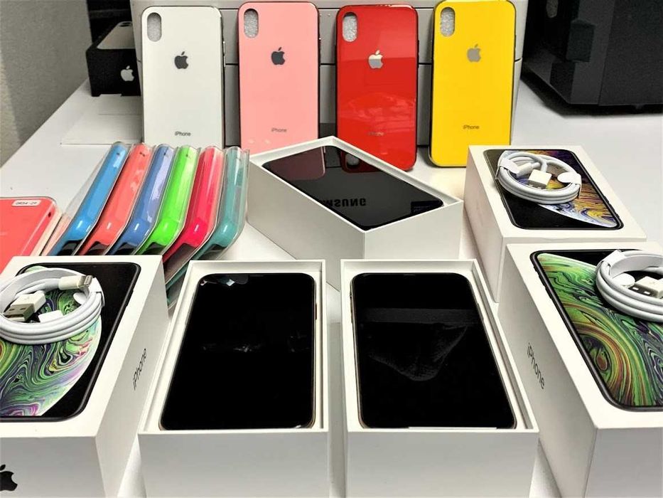 iPhone XS 64GB - 6 месеца Гарания + ПОДАРЪЦИ