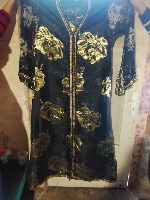 Продава се  танцови носи турски