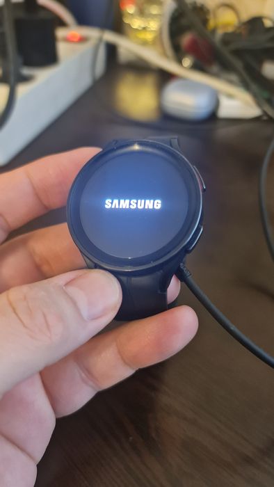 Vand Samsung Galaxy Watch 5 Pro LTE – smartwatch premium