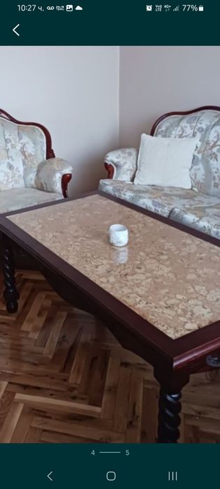 Холна маса със стъкло