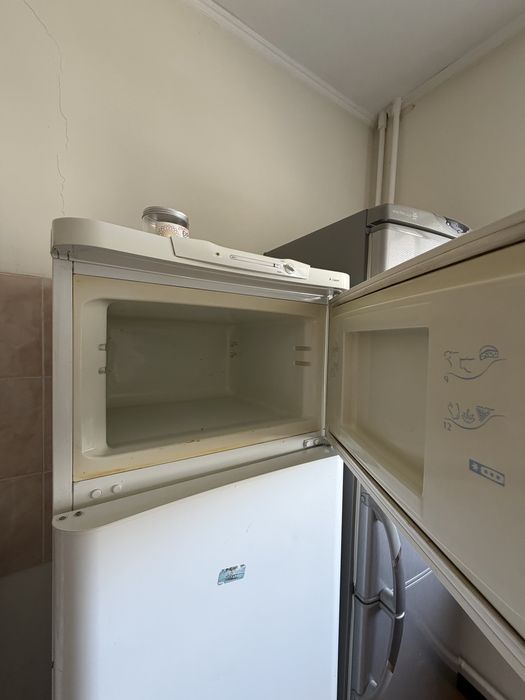 Холодильник Indesit, двухкамерный (белый)