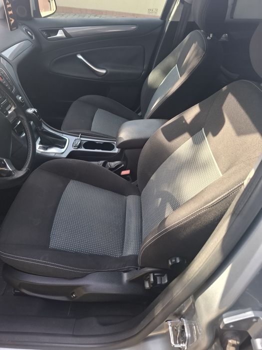 Vând Ford Focus An 2014 Automat