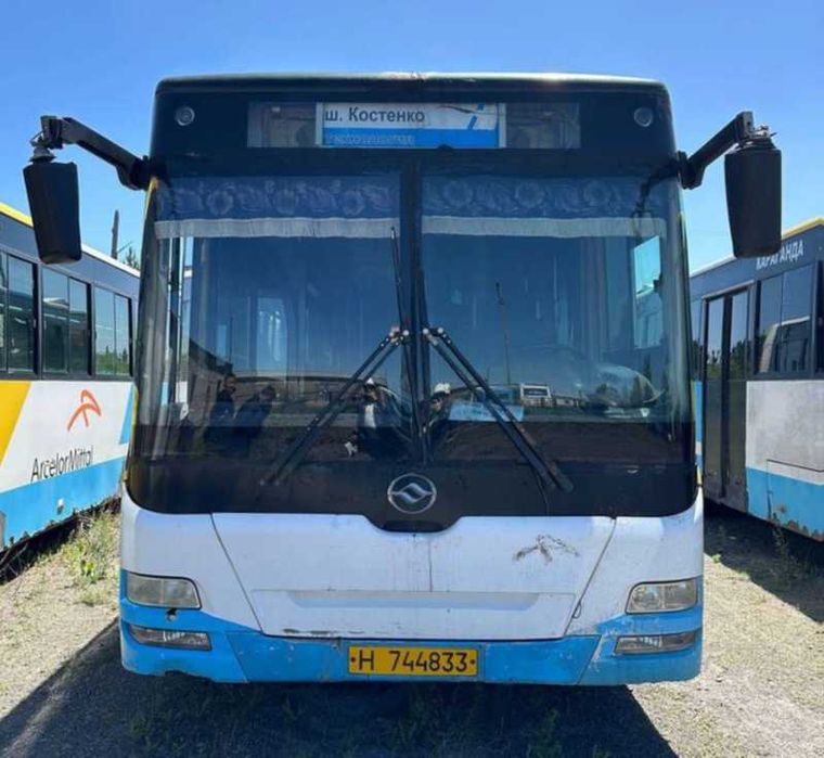 Автобусы Huangai