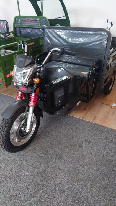 Tricicluri și scutere electrice