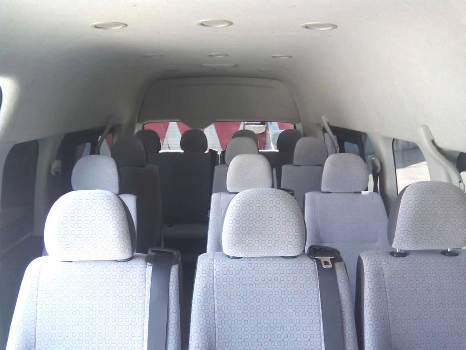 Минивэны и микроавтобусы с водителем