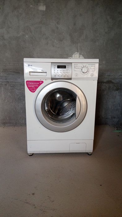 Продается стиральная машина Лж в рабочем состоянии