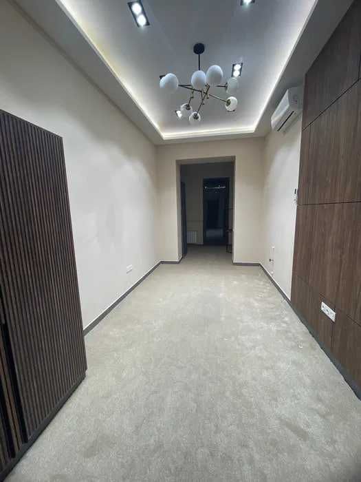 Аренда Офис 79 м2 Мирабад ЦУМ  2 Линия Ор.Bon Кофе