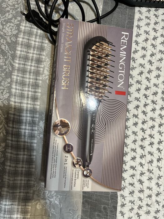Perie Remington de indreptat parul