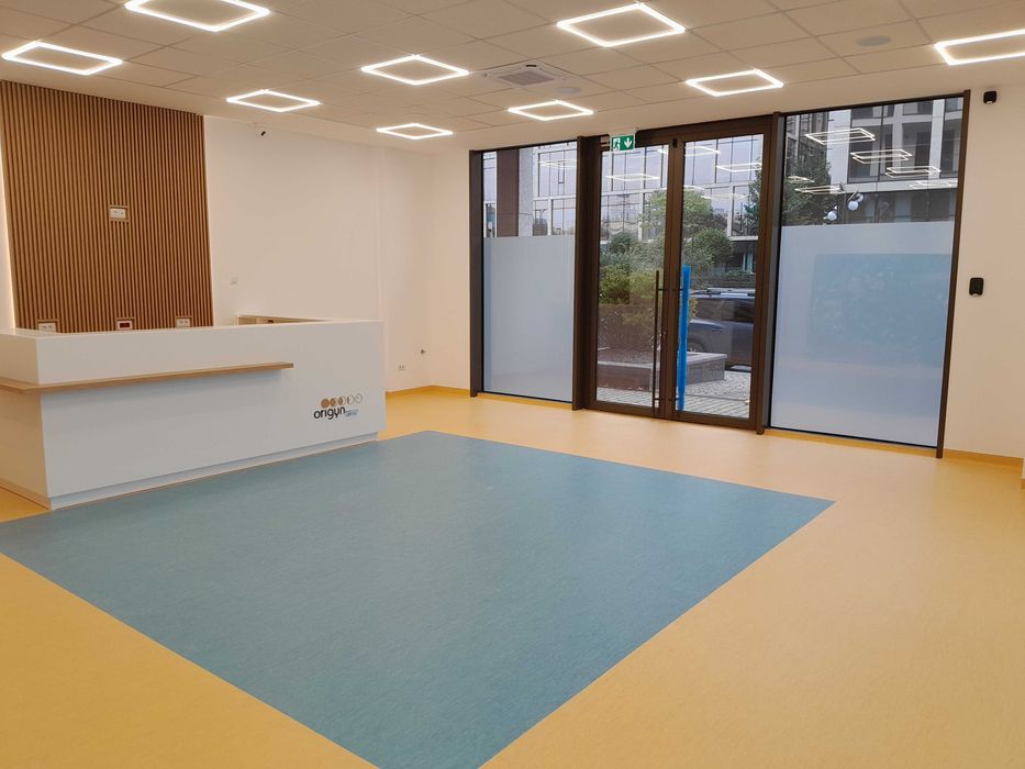 Montaj linoleum mocheta sapă autonivela
