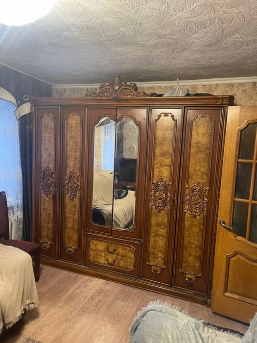 Спальный гарнитур Китай