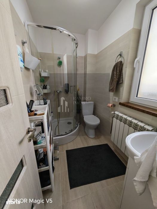 Vila Individuala 4 camere,200 mp  curte/Otopeni x
