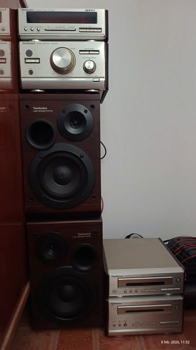 Sistem audio Tehnics