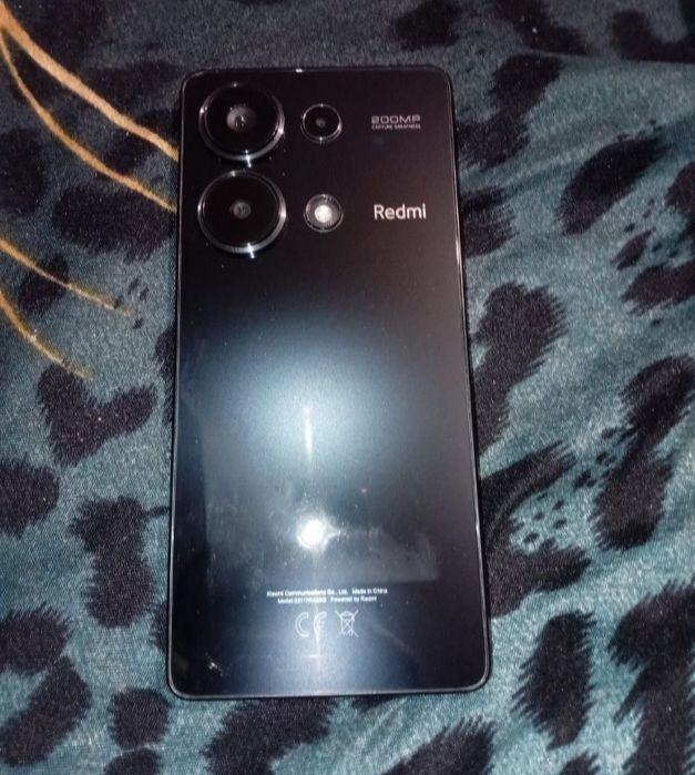 Срочно Продам смартфон  Redmi not 13 Pro