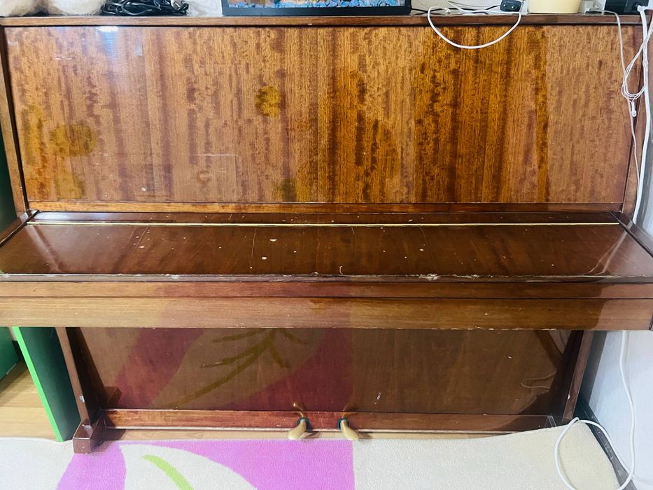 Пианино Украина (СССР)