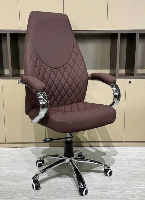 Кресло для офиса A15-черный,коричневый цвета