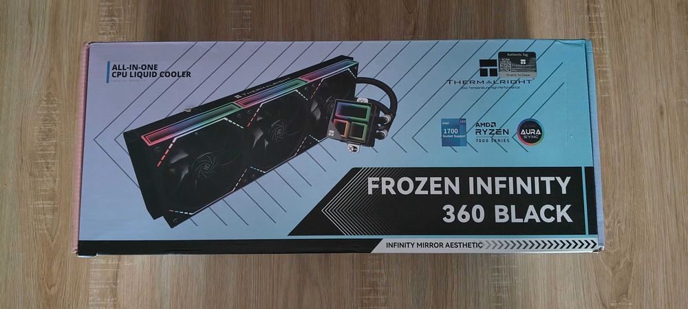 Cooler Thermalright Frozen Infinity 360,Intel si AMD, racire cu lichid