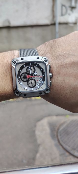 Vand ceas Sergio tacchini