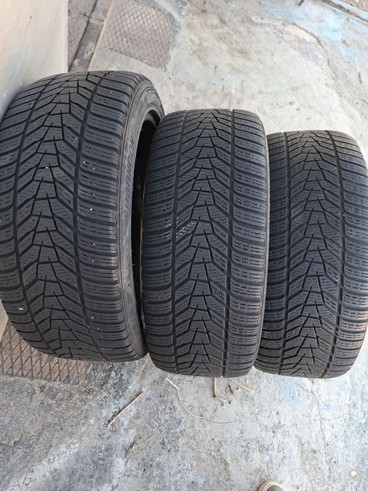 Продам шины 235/45/18 ханкук