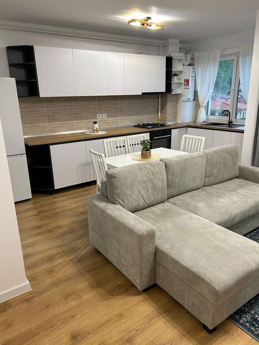 Apartament 2 camere de închiriat Floresti-Parcu Poligon