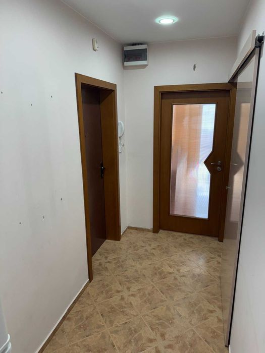 Продава се Тристаен апартамент в Пловдив, Тракия - 65 кв.м за 895 €/кв.м - Снимка #5