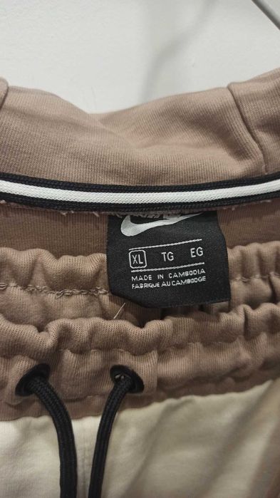 NIKE спортен комплект суичър и анцуг