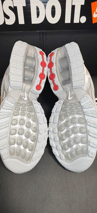 Nike Air Max DN, номер 37,5