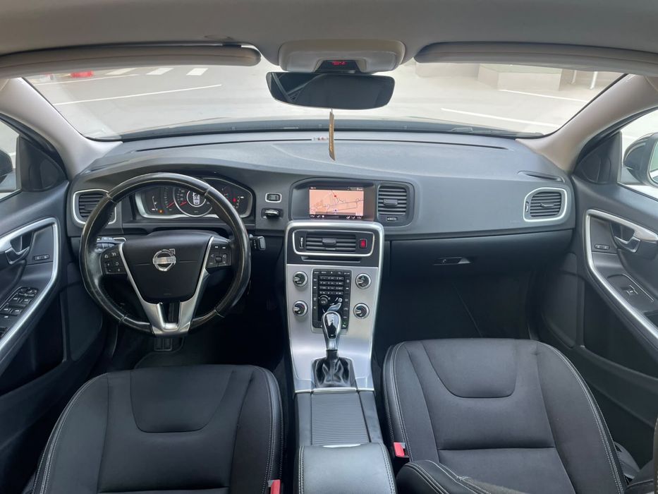 Volvo S60 2.0DIESEL 150CP / 2018 / AUTOMAT / 99.000KM / GARANTIE