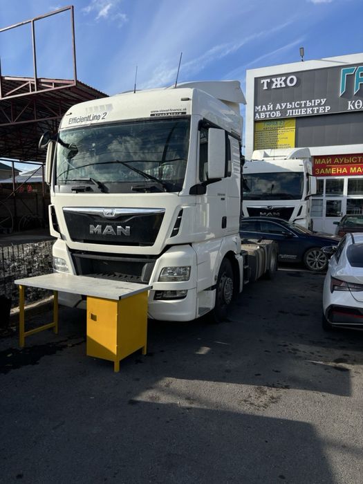 Лобовые для грузовых