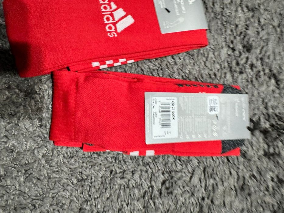 Nou cu eticheta:Jambiere Adidas fotbal Team 22 L și 2XL