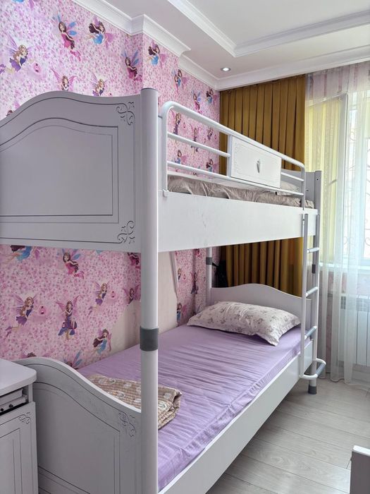 Детский 2 х ярусный кровать