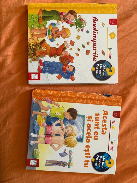 Vand 2 carti pentru copii