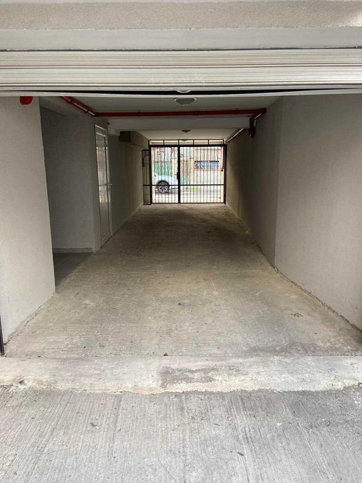 Дава се под наем Гараж / Паркомясто в Варна, Колхозен пазар - 35 кв.м за 153 € - Снимка #5