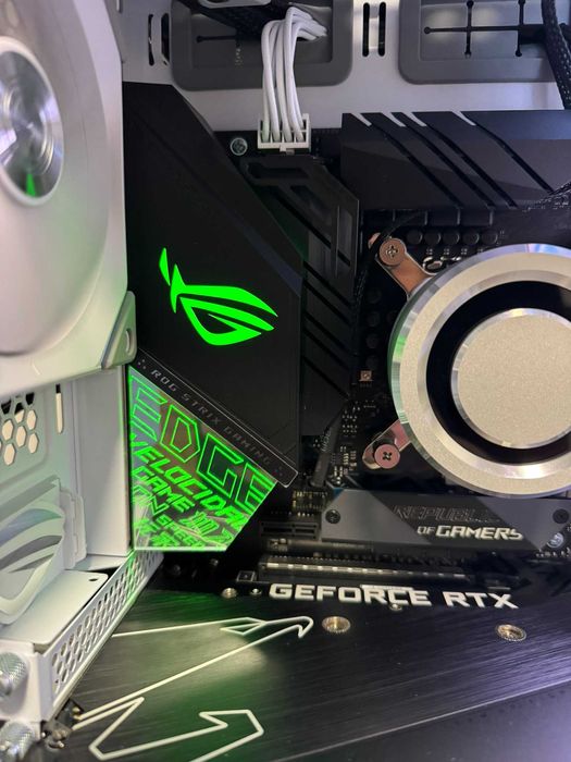 Kit i9‑9900 + ASUS ROG Strix Z390‑E Gaming