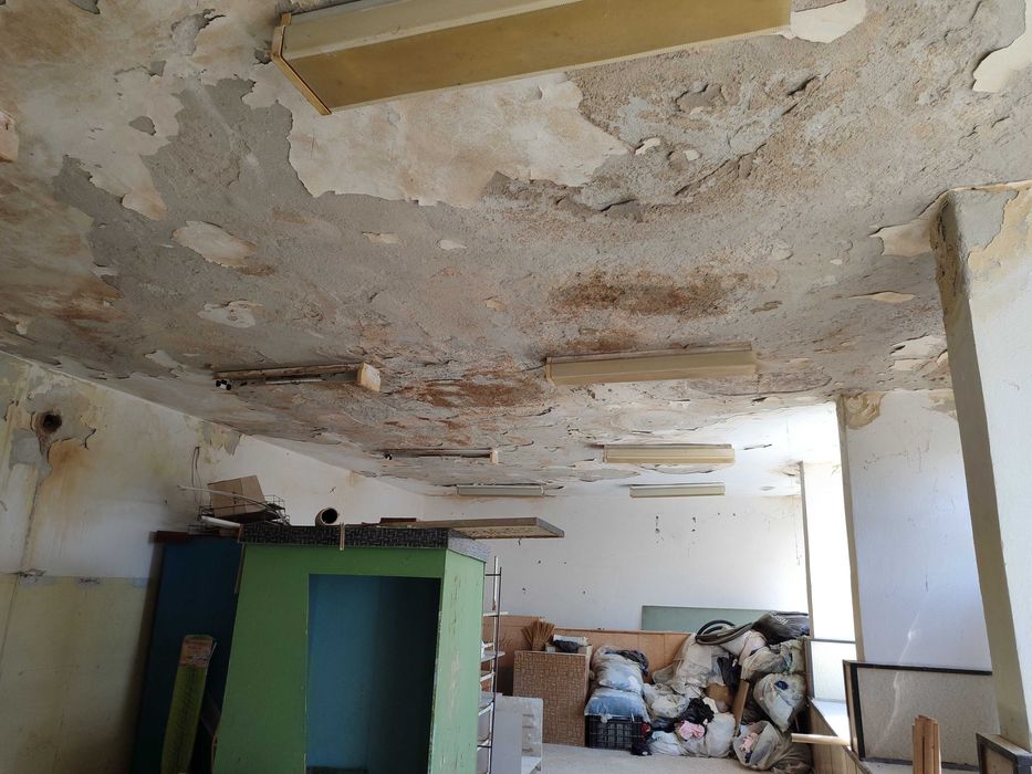 Продава се етаж от сграда в Спасово