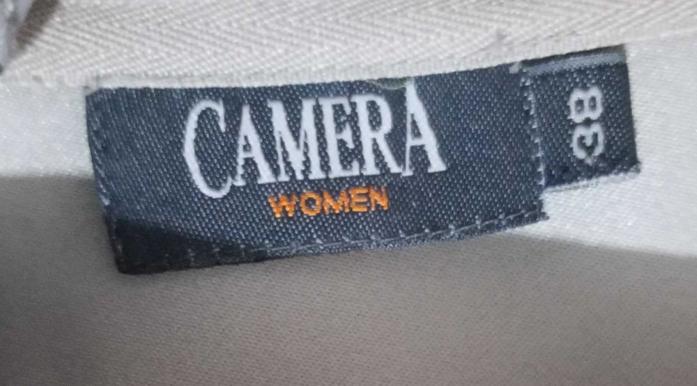 Рокля галантна в сив цвят