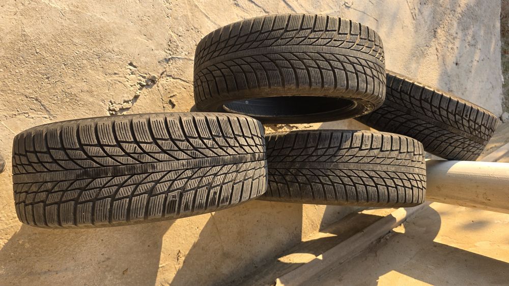 Зимние шины KUMHO на 17