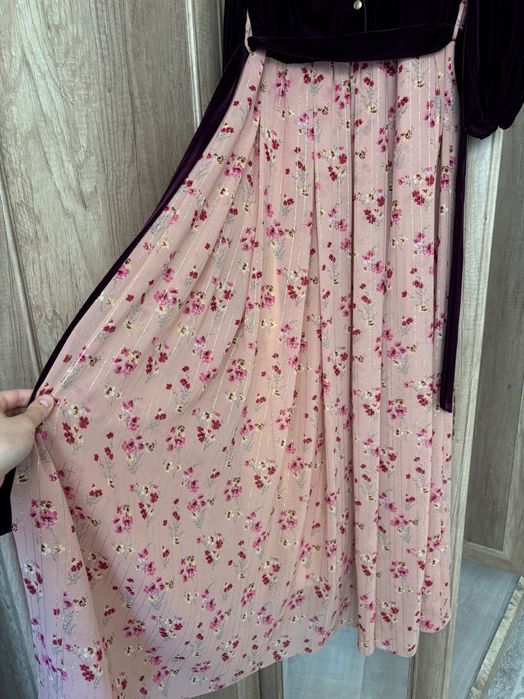 Платья в отличном состоянии