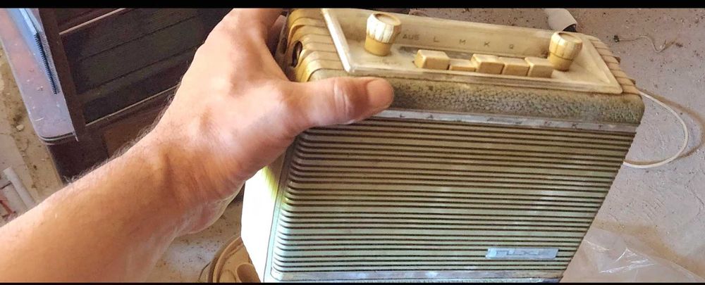 Авто радио немско